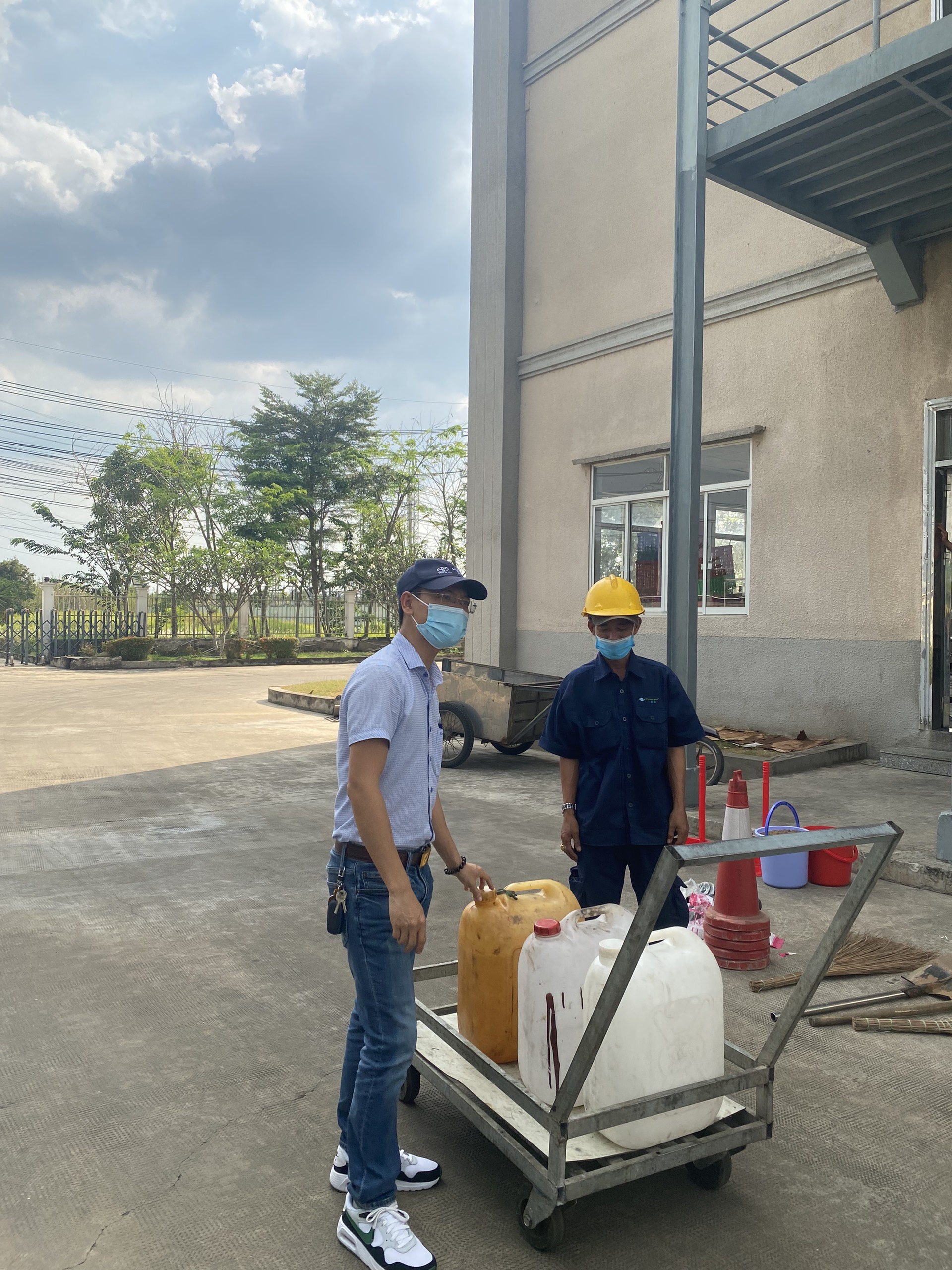 huan luyen an toan hoa chat