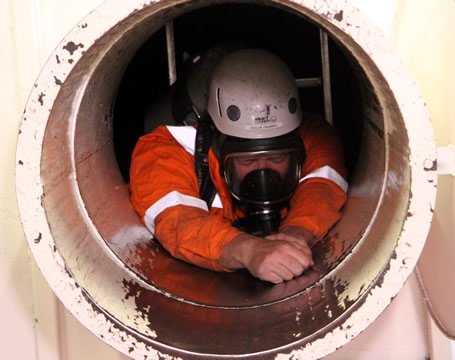 khong gian han che1